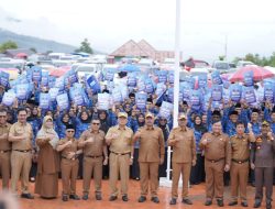 Bupati Monadi Serahkan 564 SK PPPK, Dorong Semangat Baru Pelayanan Publik 