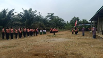 Ponpes Al Amanah Rimbo Bujang Peringati Hari Sumpah Pemuda