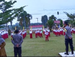 Jadi Pembina Upacara Bendera di SDN 083 Rimbo Mulyo, Ini Pesan BKTM Buntoro