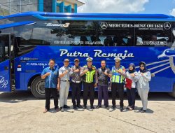 Sinergi Jasa Raharja, Satlantas, Dishub, dan BPTD Kelas II Jambi Gelar Ramp Check & Pemasangan Stiker ‘Practical Guidance’