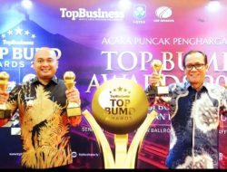 Tiga BUMD Sabet Penghargaan Nasional, Bupati Tebo Agus Rubiyanto: Jangan Cepat Puas