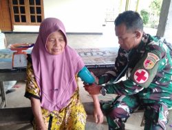 Jembatan Dikebut, Warga Diobati Gratis, Aksi Nyata Kodim 0416/Bute di Rantau Pandan Bikin Haru