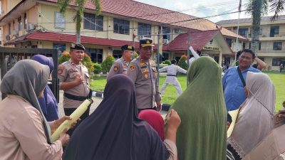Geram Sawah Diserbu PETI, Emak-Emak Lubuk Benteng Datangi Polres