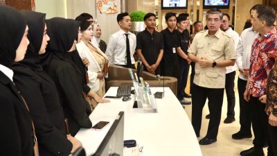 Menaker Tekankan Perusahaan Sesuaikan Tugas Magang dengan Latar Pendidikan Peserta”