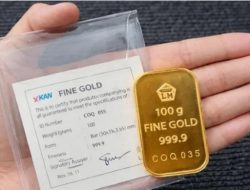 Harga Emas Antam Anjlok Rp15.000 per Gram, Tren Pelemahan Berlanjut
