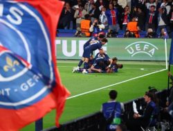 Paris Sajikan Thriller 9 Gol, Tekuk Bayern 5-4 di Leg Pertama Semifinal Liga Champions