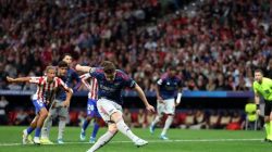 Arsenal Tahan Gempuran Atlético, Drama Penalti Warnai Hasil Imbang 1-1 di Metropolitano