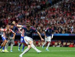 Arsenal Tahan Gempuran Atlético, Drama Penalti Warnai Hasil Imbang 1-1 di Metropolitano
