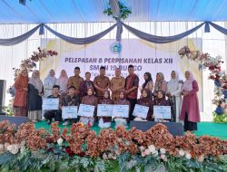 Perpisahan dan Pelepasan Siswa Kelas XII SMAN 19 Bungo, Kepsek Sampaikan Pesan Motivasi