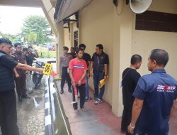 13 Adegan Pembunuhan Diperagakan di Mapolres Bungo, Tersangka Gunakan Cangkul