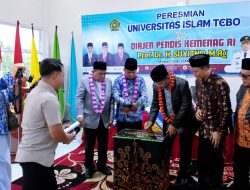 Dirjen Pendis Kemenag RI Resmikan UI Tebo, Harapan Baru Generasi Muda Jambi