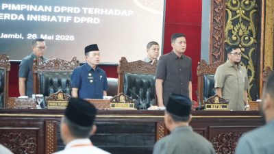 Gubernur Al Haris Hadiri Rapat Paripurna DPRD: Dukung Penguatan Ranperda Inisiatif Dewan