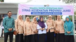 Rabu Berkah TP PKK Jambi, Hesti Haris Hadirkan Cek Kesehatan dan Pengobatan Gratis