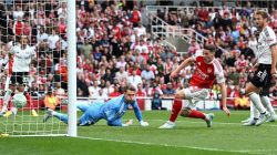 Gyökeres Mengamuk! Arsenal Hancurkan Fulham 3-0, Saka Jadi Arsitek Kemenangan di Emirates