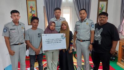 Jasa Raharja Serahkan Santunan kepada Ahli Waris Korban Kecelakaan Maut di Tol Pekanbaru–Dumai