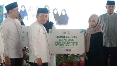 Gelar 10 Muharram 1448 H/2026 M, Pemprov Jambi Beri Santunan kepada 2.000 Anak Yatim dan Difabel