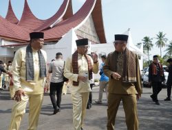 Kadis Kominfo Wakili Gubernur Jambi Hadiri Pesona Budaya Hoyak Tabuik Piaman 2026
