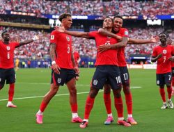 Inggris Tumbangkan Panama 2-0, Bellingham dan Kane Antar Juara Grup L
