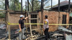 Rumah Warga di Bungo Hangus Terbakar Saat Ditinggal ke Kebun, Kerugian Ditaksir Rp300 Juta