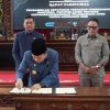 Gubernur Al Haris Apresiasi DPRD, Ranperda Pertanggungjawaban APBD 2025 Resmi Disahkan Jadi Perda