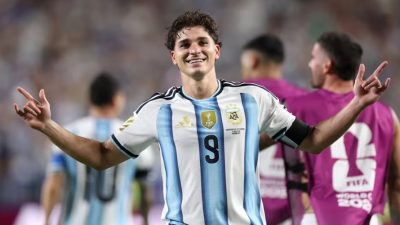 Julian Alvarez Jadi Pahlawan, Argentina Singkirkan Swiss dan Tantang Inggris di Semifinal Piala Dunia 2026