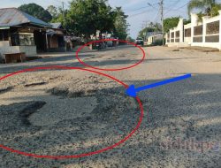 Jalan Berlubang Makan Korban, Warga Desak Pemkab Bungo Segera Bertindak