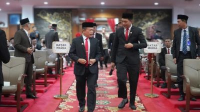 Gubernur Al Haris Bersama Forkopimda Jambi Ikuti Pidato Presiden RI dan Ketua DPR RI di Ruang Utama DPRD Provinsi