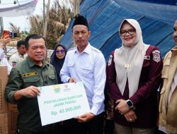 Gubernur Al Haris Datangi Korban Kebakaran di Lagan Tengah, Bantu Pembangunan Rumah