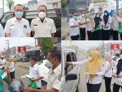Kabut Asap di Bungo Makin Tebal, Dinas Kesehatan Bagi-bagi Ratusan Masker Kepada Warga
