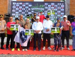 500 Peserta Meriahkan Fun Run HUT RI ke-81, Wagub Sani: Jalan Sehat Wujudkan Jambi Maju dan Kompak