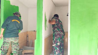Satgas TMMD Ke-129 Sempurnakan Rehabilitasi Langgar Nurul Fajri dengan Pengecatan MCK