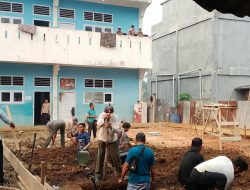 Ponpes Darul Hafiz Al-Mansuriyah Gotong Royong Bangun Asrama dan Ruang Kelas