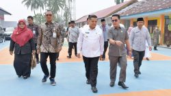 Pascabencana Hidrometeorologi, Bupati Agam Tinjau Revitalisasi SMPN 2 Tanjung Raya